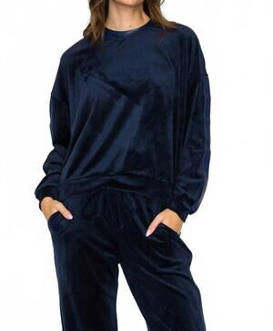 NEW KNIT RIOT velour lounge crew sweater in navy